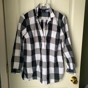 Gap Maternity Top (Small) - Black and White Buffalo Check